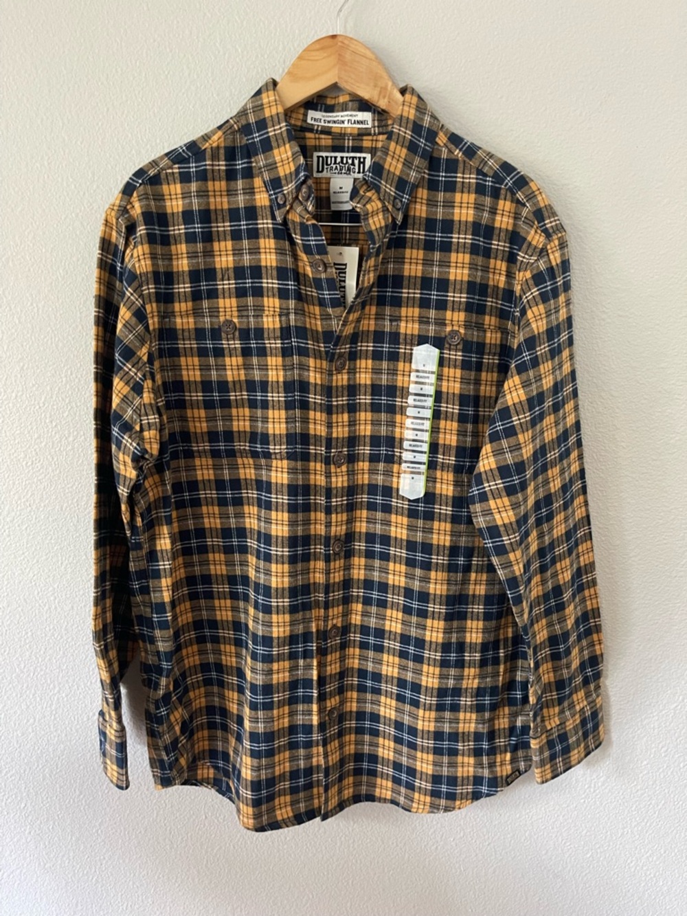 Duluth Button Up Shirt Free Swingin' Flannel Relaxed Fit Mustard/Blue Plaid M